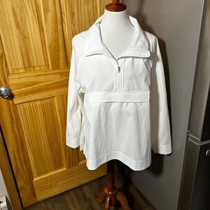 Athleta Sojourn Top in Bright White Size Medium